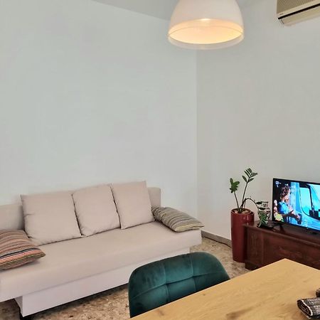 Ultimo Piano Con Parcheggio Apartment Trieste Luaran gambar